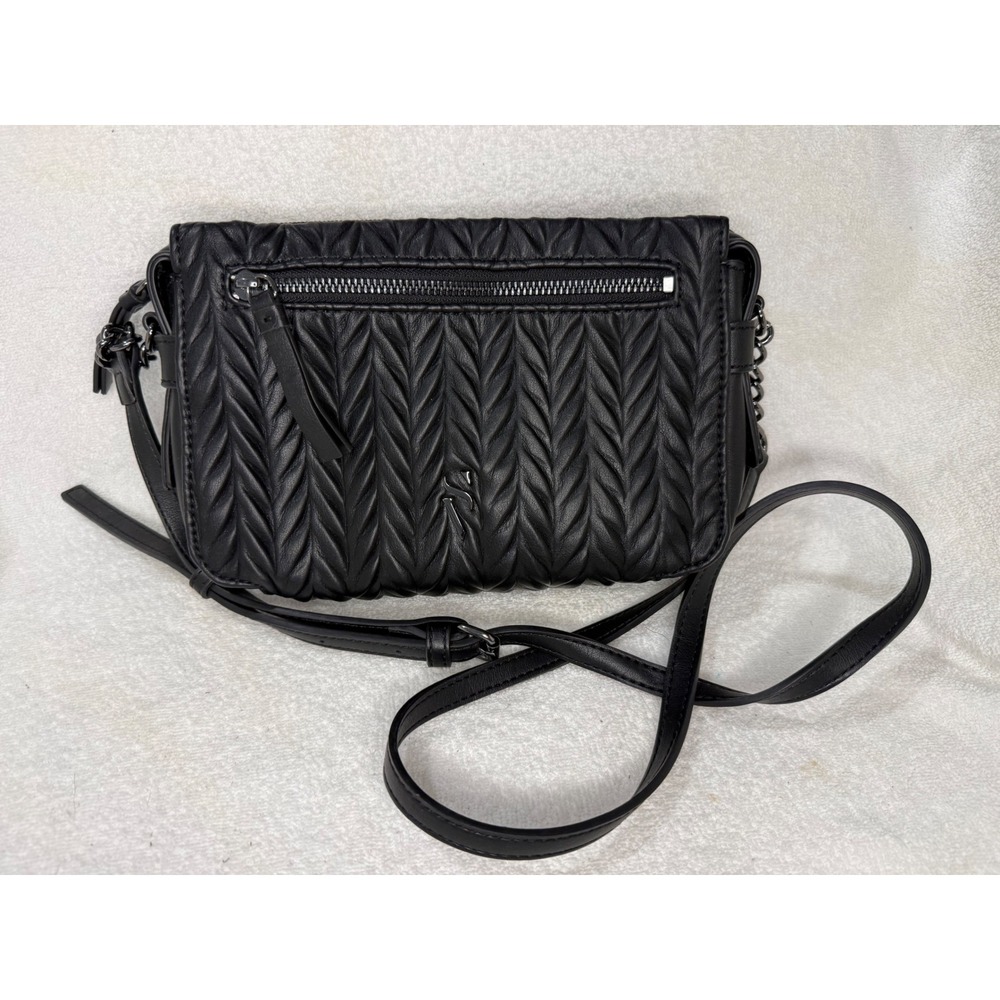 Simply Vera Vera Wang Black Quilted Chevron Crossbody Bag Gunmetal Hardware